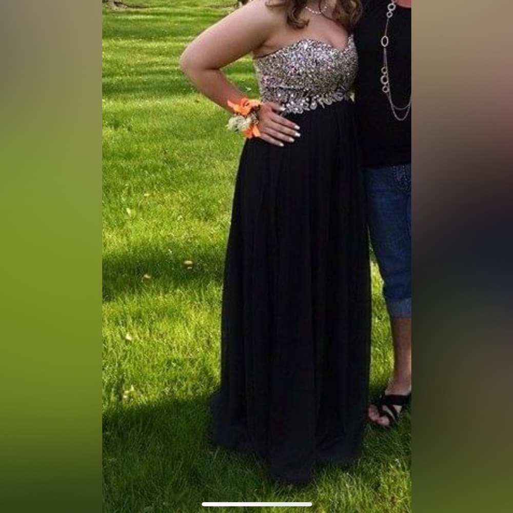 Black Prom Dress